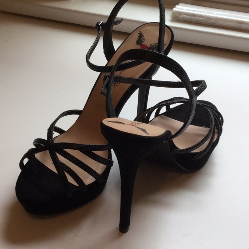 Black Sling-back High-heeled Sandal